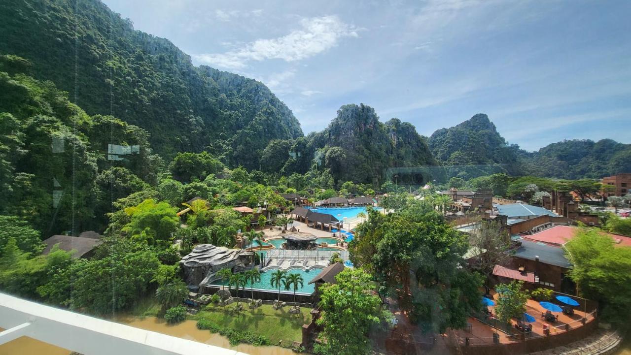 De Hotspring 6 Pax Suite @ Sunway Onsen Ipoh Esterno foto
