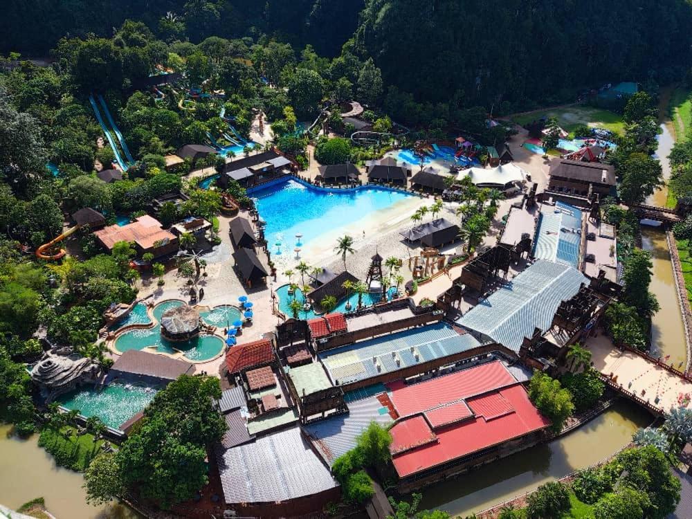 De Hotspring 6 Pax Suite @ Sunway Onsen Ipoh Esterno foto
